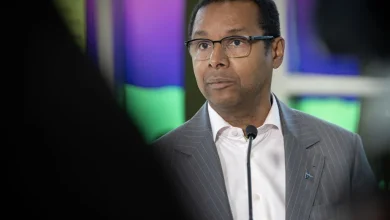 Loi 2 | Elle-même médecin, la fille de Lionel Carmant pourrait quitter le Québec