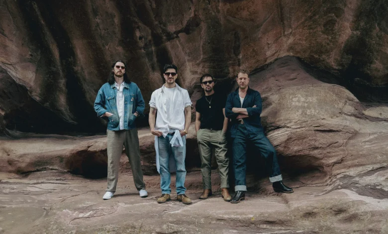 MUMFORD & SONS Share New Single ‘Rubber Band Man’ ft. HOZIER