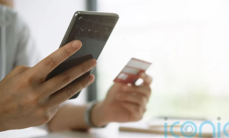 More than a million current account switches in year as bank apps attract savers