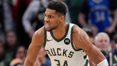 NBA Star Giannis Antetokounmpo Does Famous Arsenal Striker Celebration