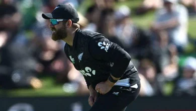 New Zealand v England second ODI delayed by rain