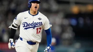 Ohtani batea dos jonrones y empata récord con cuatro extrabases en el Juego 3 de la Serie Mundial