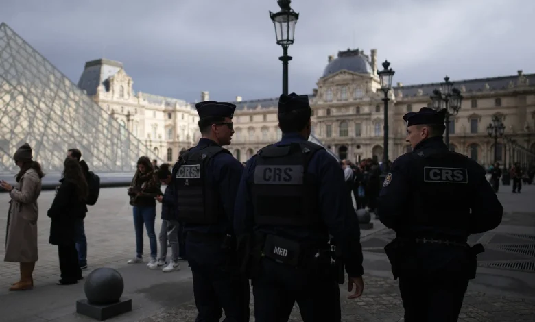 Paris police acknowledge major gaps in Louvre’s defenses after jewel theft