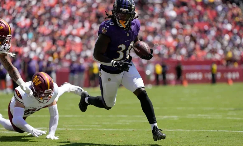 Patriots continue running back shuffle with latest roster moves