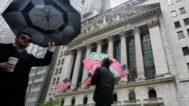 PayPal and UPS help lead US stocks to more records