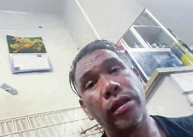 Prosecutors want suspect in standoff held without bail