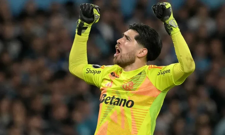 Rossi descarta status de ídolo no Flamengo e celebra final da Libertadores