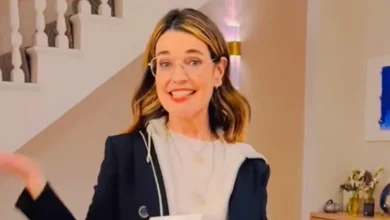 See Savannah Guthrie’s ‘67’ Halloween Costume