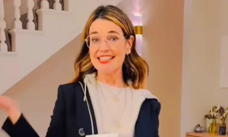 See Savannah Guthrie’s ‘67’ Halloween Costume