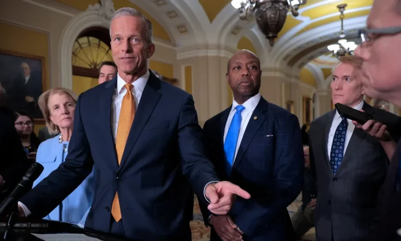 Senators scramble as SNAP benefits set to expire for first time ever: Day 29 live updates