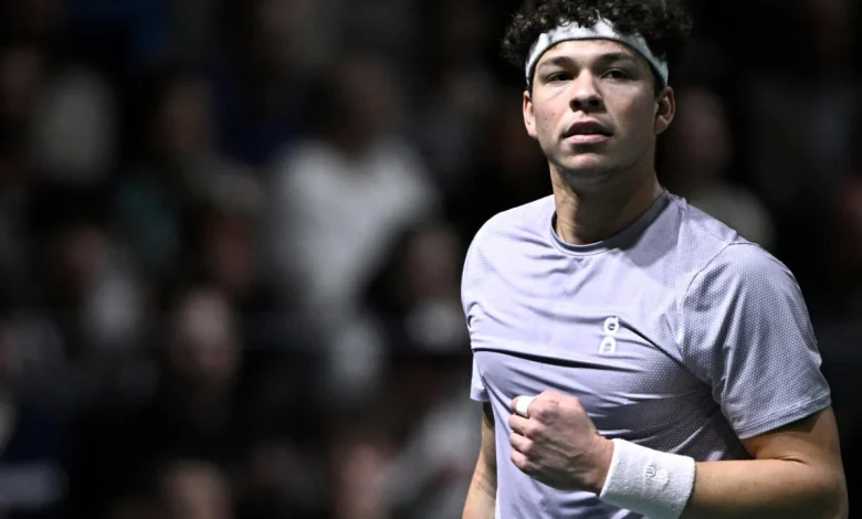 Shelton beats Rublev to reach Paris Masters last eight