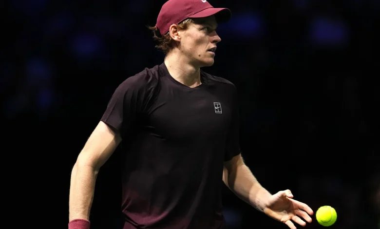 Sinner amorce sa quête du premier rang mondial avec une victoire claire et nette