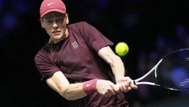 Sinner reaches Paris Masters quarterfinals and stays on course to reclaim the No. 1 ranking