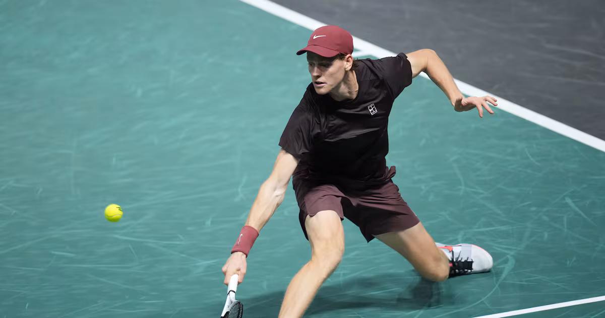 Sinner’s No. 1 bid starts with 2nd-round win over Bergs at Paris Masters