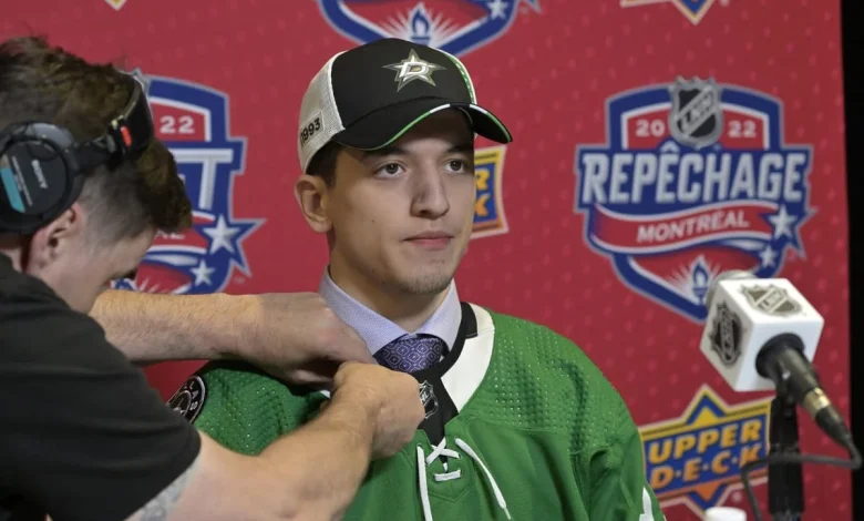 Stars trade Christian Kyrou to Flyers for Samu Tuomalaa