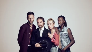 'The Hand': a dark comedy that leans towards gray.