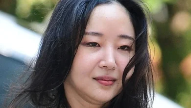 The first trial of the exclusive contract dispute between the group Newzins and the agency Adore wil..