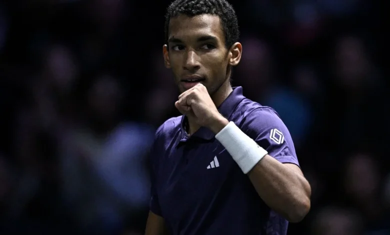 Tournoi de Paris | Félix Auger-Aliassime atteint les quarts de finale