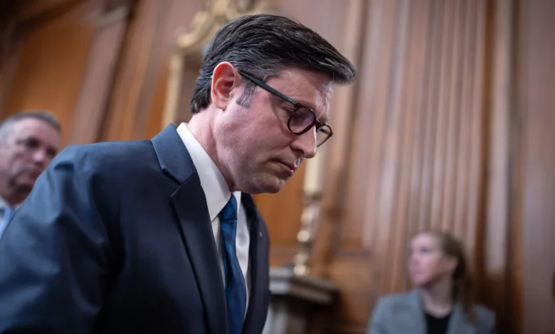 Trump says Senate should scrap the filibuster to end the government shutdown