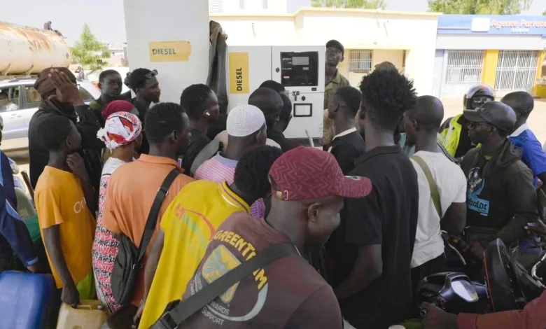 US embassy urges Americans to leave Mali due to a fuel crisis linked to a militant group