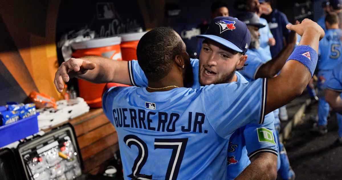 Un départ canon et un Yesavage fumant approchent les Jays du titre