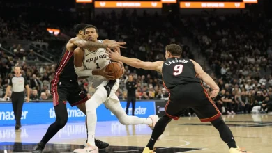 Victor Wembanyama stuffs stat sheet to ignite Spurs to first-ever 5-0 start