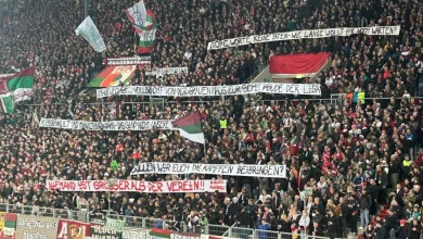 "Wie lange wollt ihr noch warten?" Brisante Banner! Begehren die Fans gegen Wagner auf?