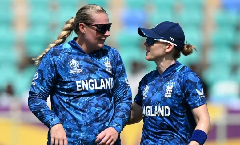 Women's World Cup - England opt to field with Sophie Ecclestone in their XI; South Africa bring in Anneke Bosch