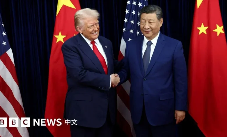 习近平和特朗普在韩国釜山会晤结束 “明年四月访华”