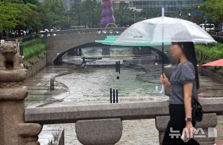 밤부터 중부·전라 비…내륙 짙은 안개 주의[내일날씨]