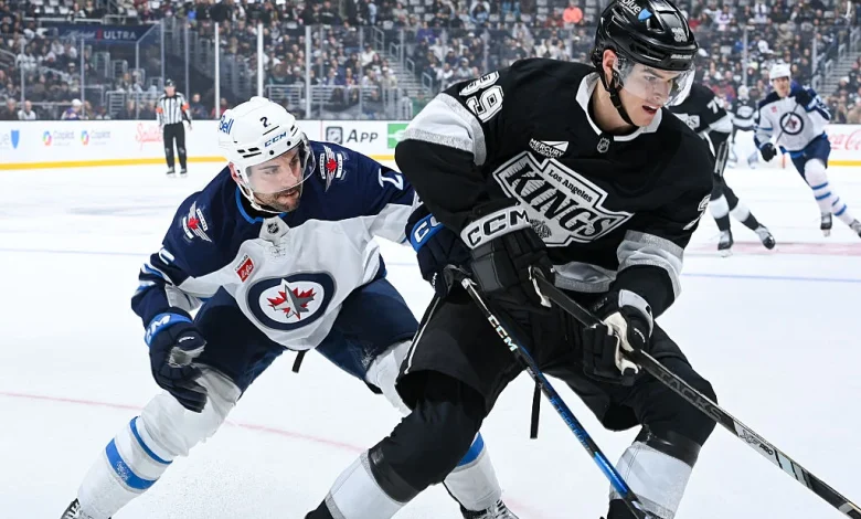 11/3 Preview – Searching For Swagger At Home + Mikey's Minutes, Familiar Winnipeg Faces, Perry Prepared For Milestone