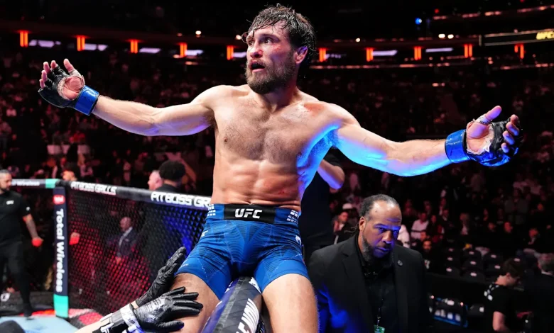 ‘A star is born’: Pros react to Ethyn Ewing’s huge upset win at UFC 322