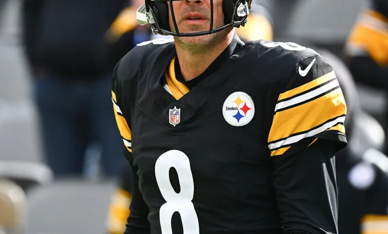 Aaron Rodgers injury update: Steelers QB hurt wrist vs. Bengals