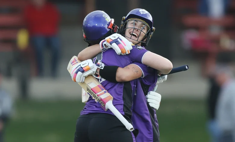 Hobart Hurricanes Squad Announcement vs Sydney Sixers