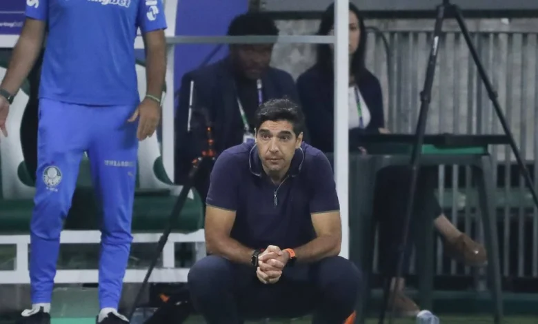 Abel Ferreira volta a perder pontos e vê o título do Brasileirão mais longe