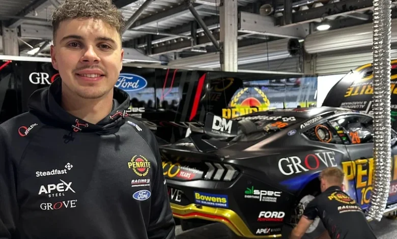 20-year-old Mount Gambier 'guru' races for Supercar title in Adelaide