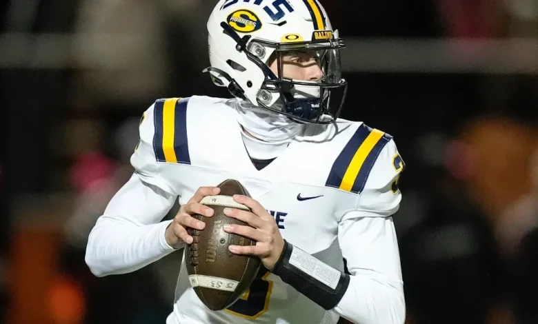 2026 three-star QB Tommy Carr flips commitment to Michigan Football