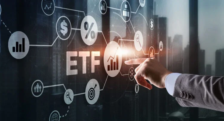 3 Best ETFs to Invest In, According to AI Analyst, 11/18/2025