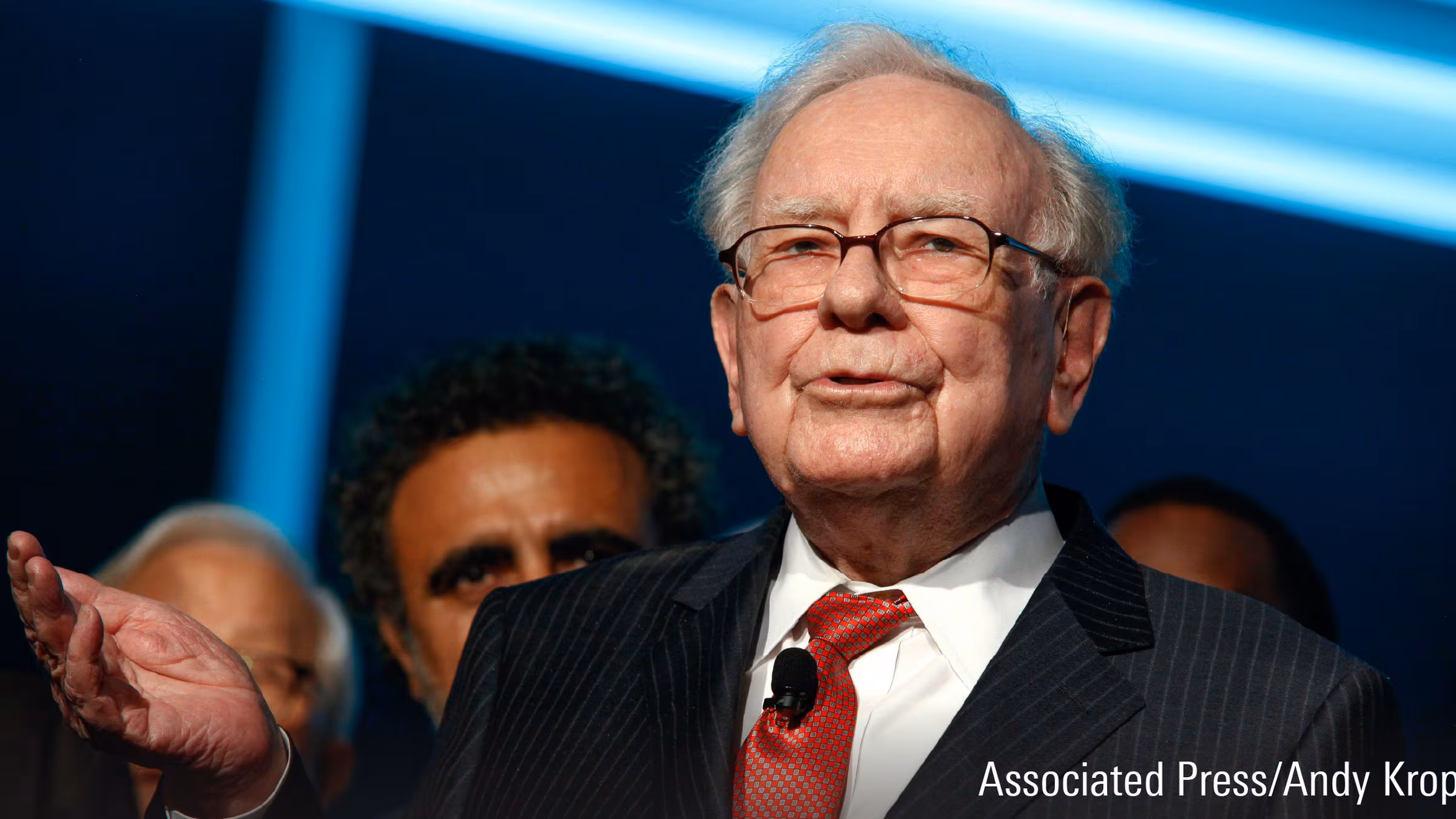 3 Warren Buffett Stocks to Buy After Berkshire’s Latest 13F Update