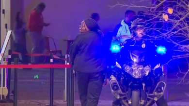 4 injured in shooting at North Carolina tree lighting ceremony