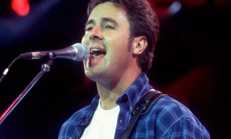 4 of Vince Gill’s Greatest Lifetime Achievements in His Legendary Country Music Career