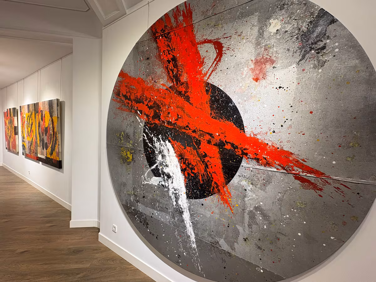 5 planes gratis en Madrid del 7 al 14 de noviembre: la exposición ‘Fuego y silencio’ y conciertos para todos los gustos