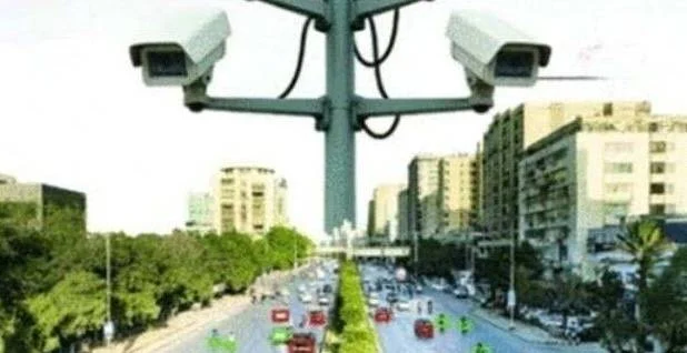 68 police mobiles e-challaned in Karachi during last 13 days