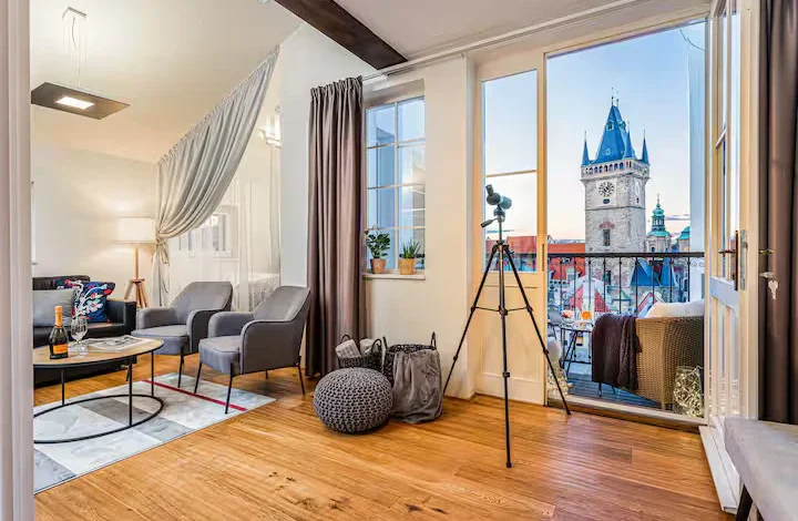 8 Best Airbnb Stays in Prague’s Old Town