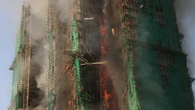 A Hongkong, un impressionnant incendie fait au moins 13 morts dans plusieurs gratte-ciels