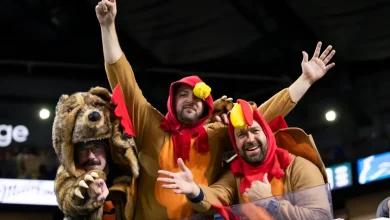 A Thanksgiving Day Bears Den, November 27, 2025