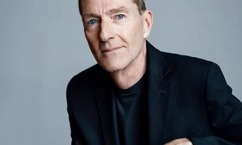 'A thrill and an honour': Jack Reacher author Lee Child celebrated in Birmingham with free exhibition in Grand Central