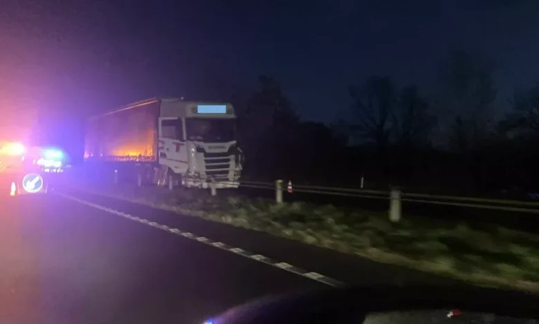 A55 closed as Anglesey hit by crashes and snowfall