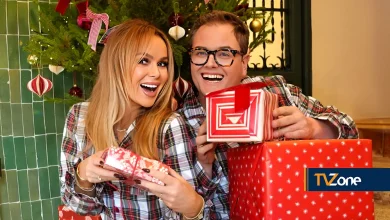 AMANDA HOLDEN AND ALAN CARR UNWRAPPE THEIR SPANISH CHRISTMAS FOR BBC FESTIVE SPECIAL