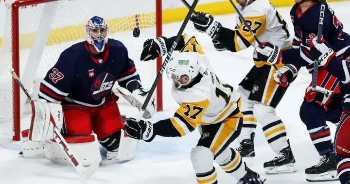 ANALYSIS: Jets fans have front-row seat to Crosby show with Penguins in town